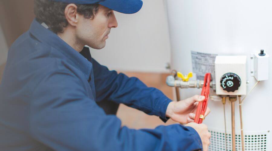 Local water heater installation in Hamburg, IA